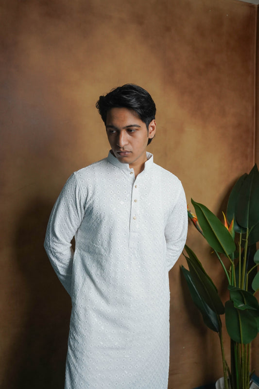 "Abyad | ابيض" Version Originale